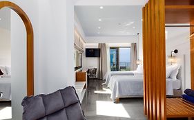 Sea View Suite 